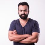 Pradip Narayan Madgaonkar: Your History Source